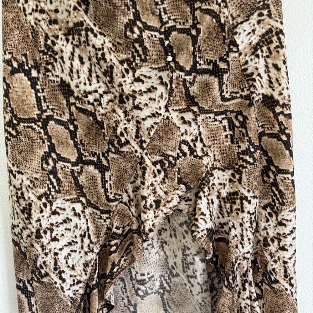 Asymmetrical Brown and Tan Skirt with Unique Design
